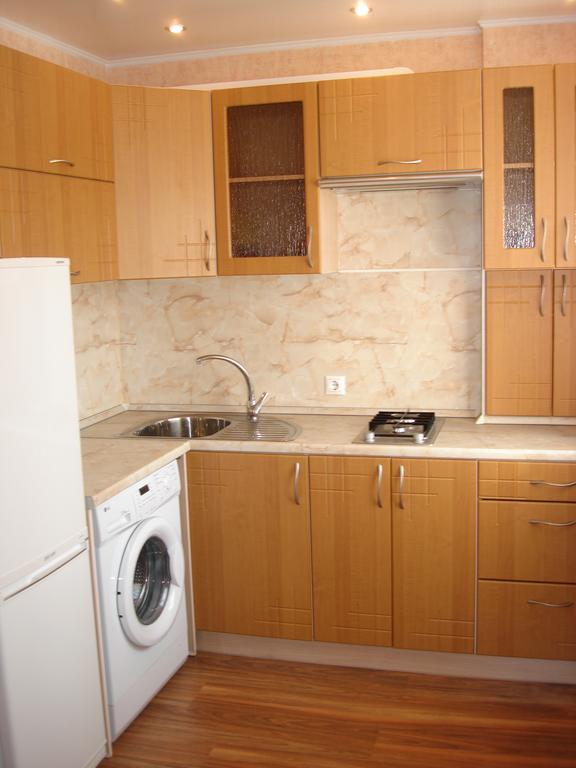 Apartment On Sofi Perovskoy 21 Мурманск Екстериор снимка